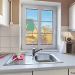 Klaus Jensen , Unter Den Linden Apartamento