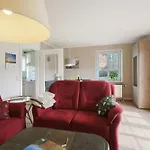 Klaus Jensen , Unter Den Linden Apartamento