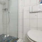 Klaus Jensen , Unter Den Linden Apartamento