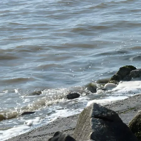 Klaus Jensen , Unter Den Linden * Pellworm