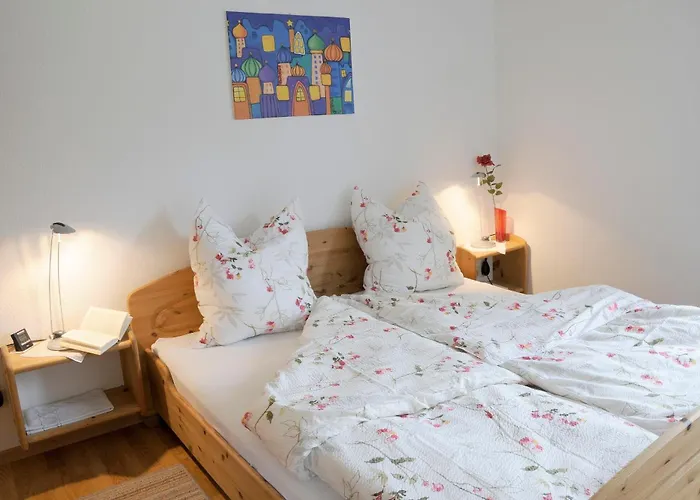 Klaus Jensen , Unter Den Linden