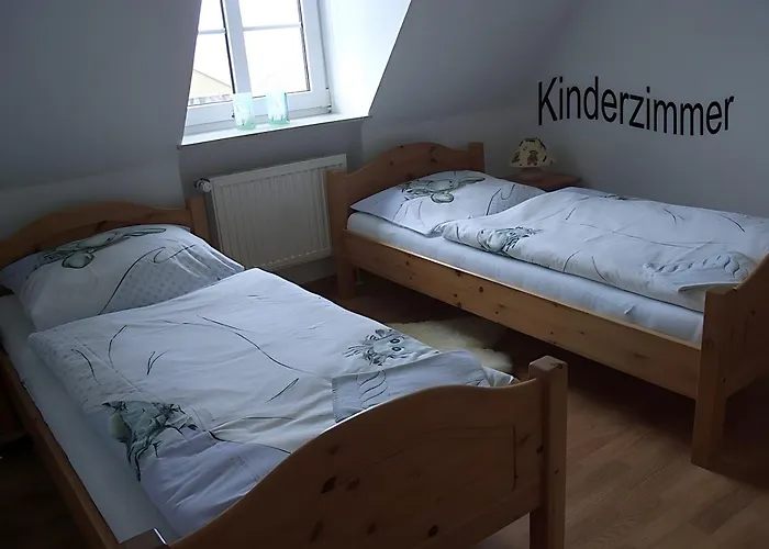 Klaus Jensen , Unter Den Linden * Pellworm