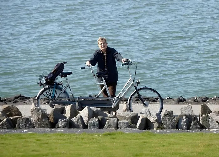 Klaus Jensen , Unter Den Linden