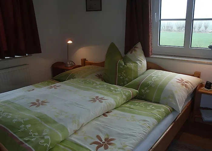 Klaus Jensen , Unter Den Linden Pellworm